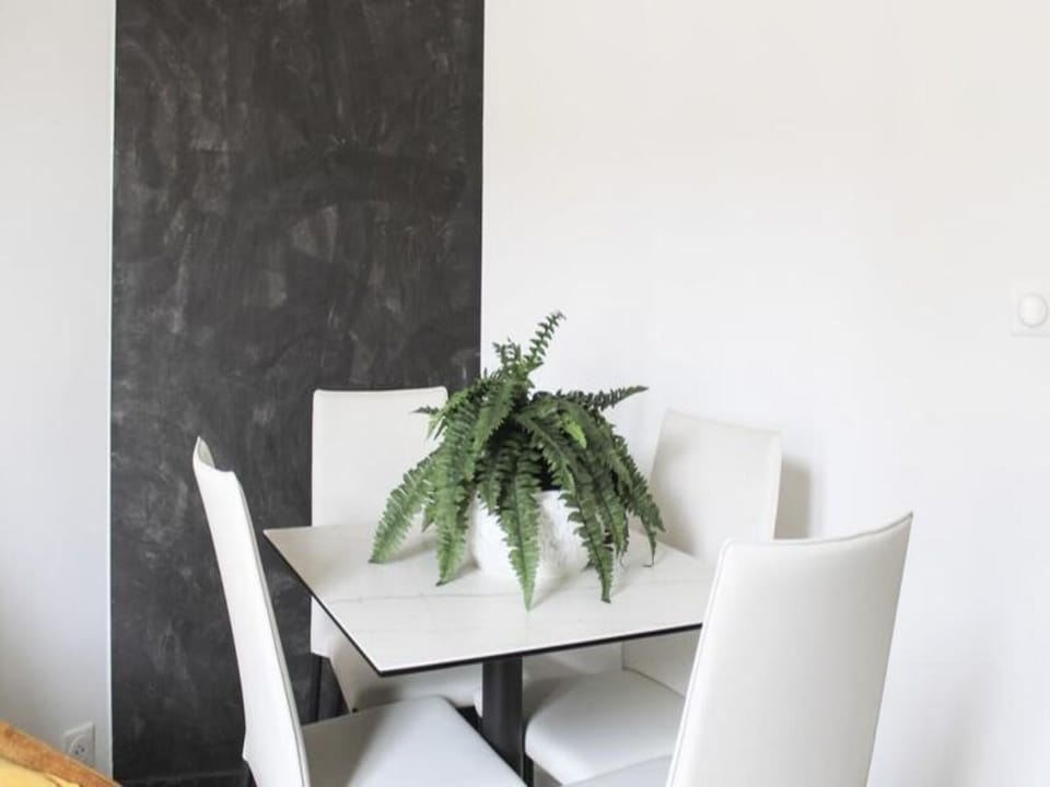 Apartments for 2 People Hotel in Malakoff