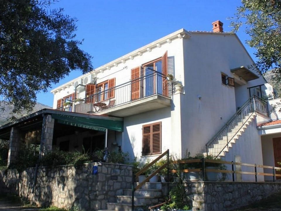 Villa Ro - Ela - Double or Twin Room with Balcony and Sea View - S4 Hotel in Dubrovnik-Neretva County