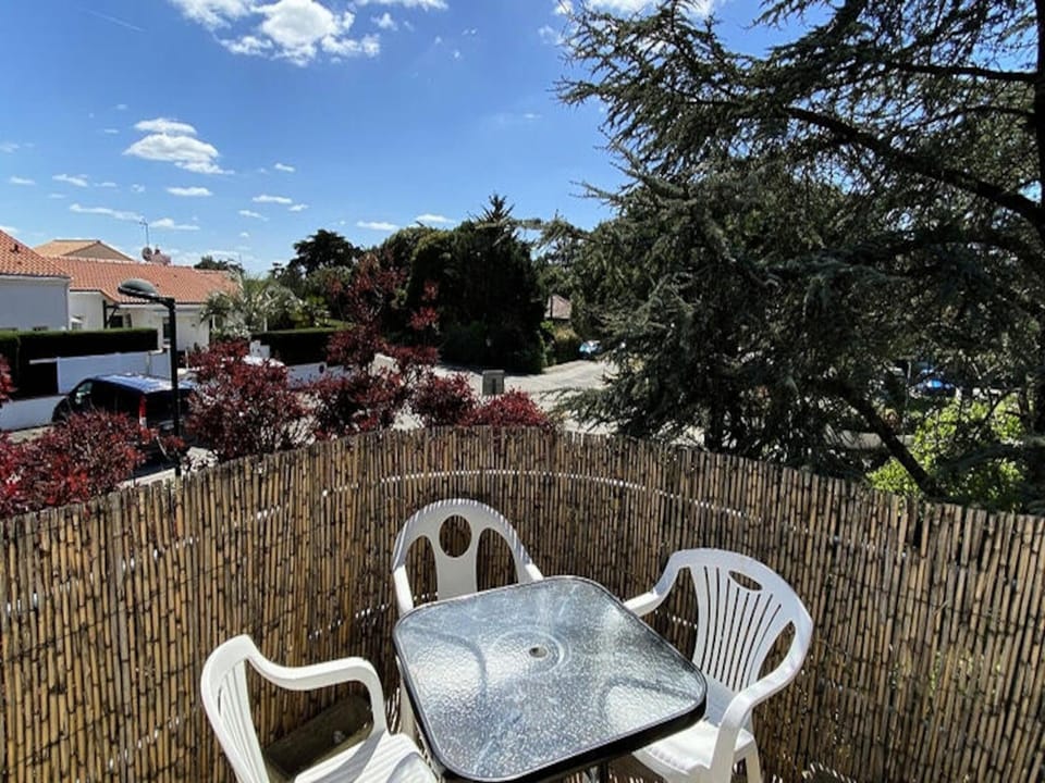 House 6 People Hotel in Centre-Val de Loire