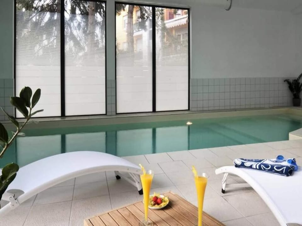 Studio 2 People Hotel in Weil am Rhein