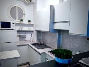 Garden view apartment in Sanremo with veranda Hotel in Sanremo