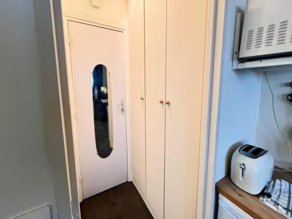 Apartments for 2 People Hotel in Paris