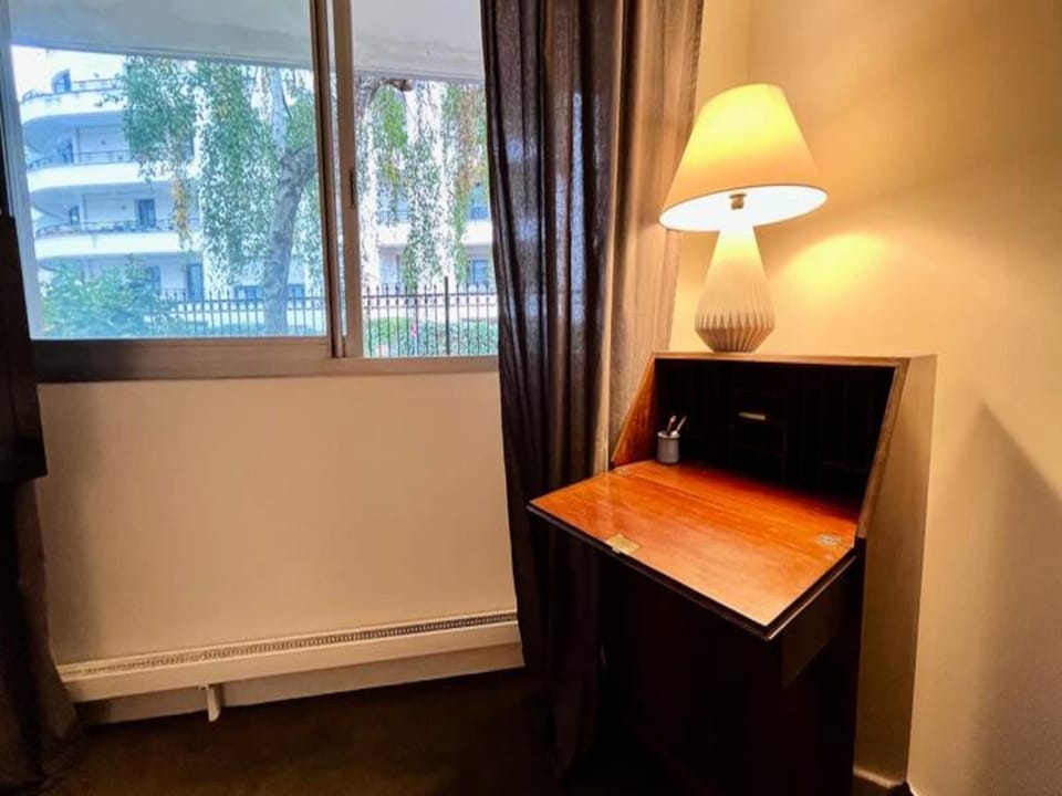 Apartments for 2 People Hotel in Paris