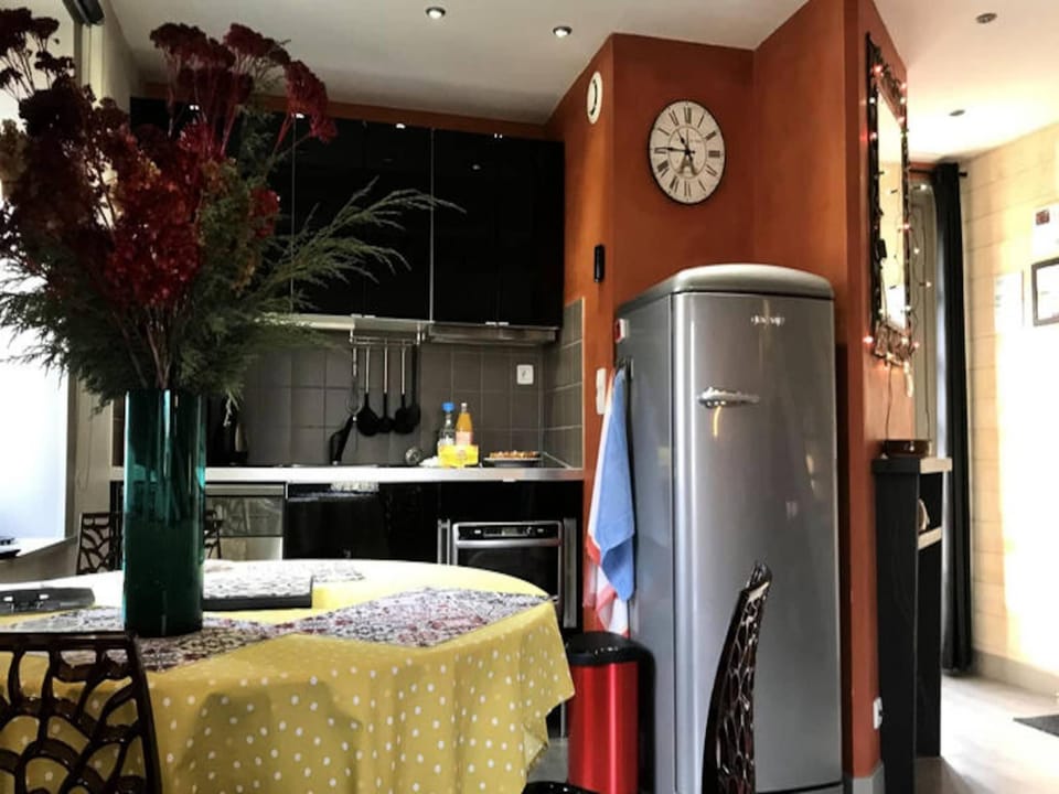 House 2 People Hotel in Auvergne-Rhône-Alpes