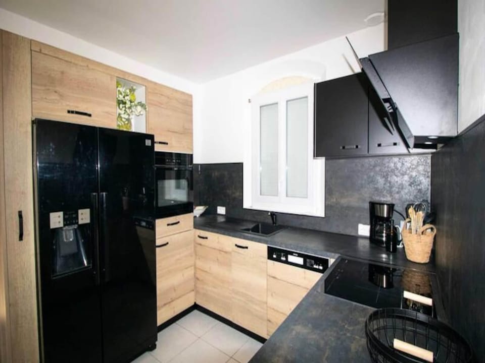 Houses  Villas for 6 People Hotel in Roquebrune-sur-Argens