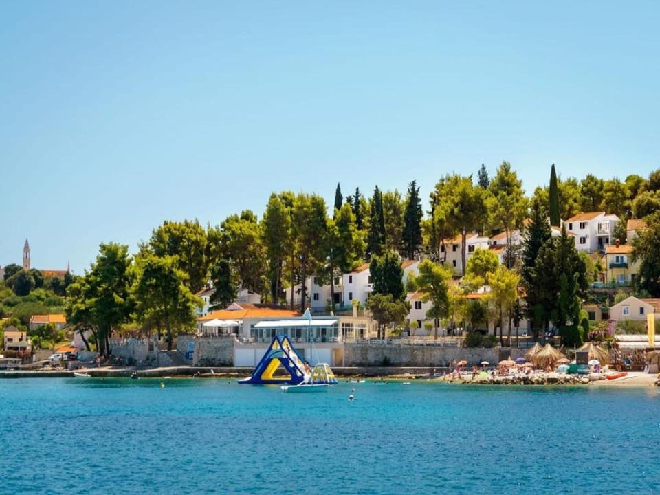 Lumbarda Resort Apartments - Standard One-Bedroom Apartment  G4 Hotel in Dubrovnik-Neretva County