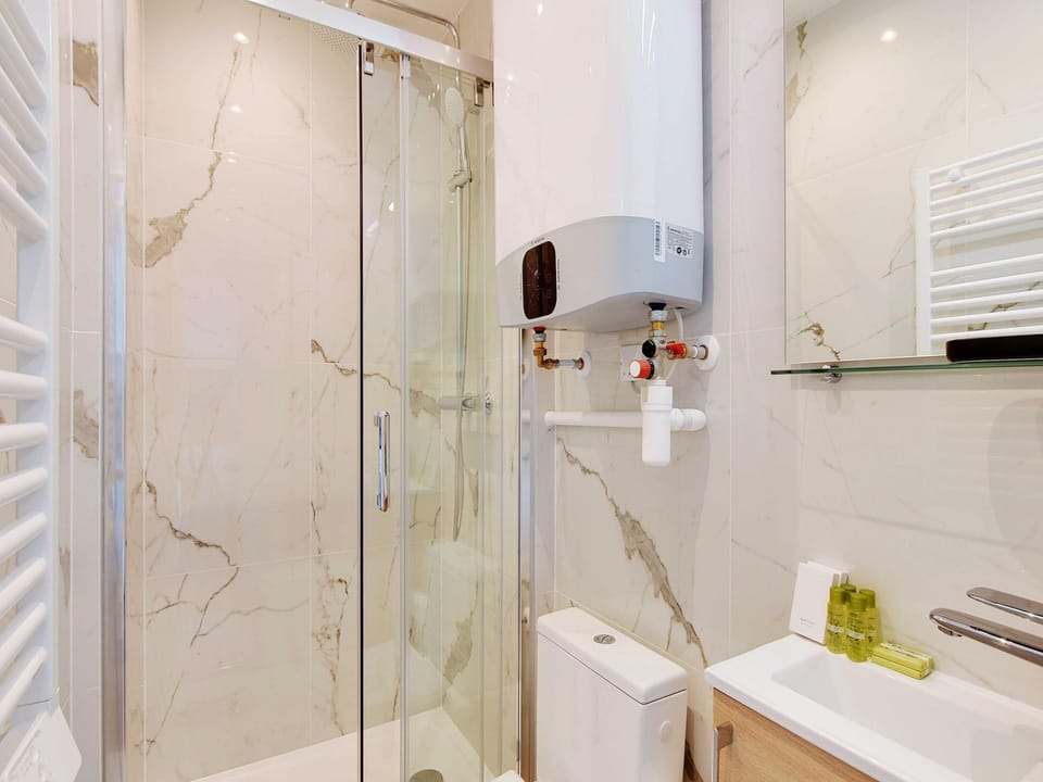 Cosy apartment -1BDR3P - Ivry-sur-Seine Hotel in Paris