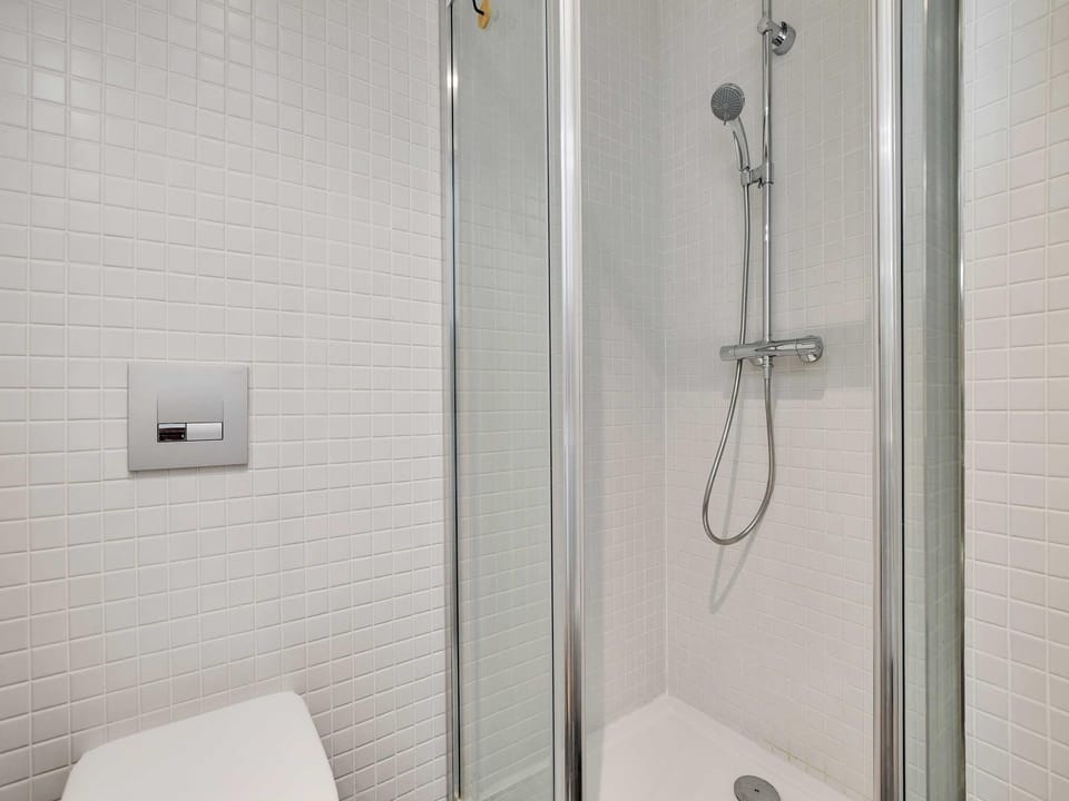Residence Helios - Cosy bedroom 2p with Rooftop Hotel in Paris