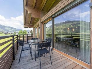 Penthouse in Tyrol with infrared sauna Hotel in Salzburgerland