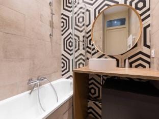 DIFY Art Deco - Charpennes Hotel in Villeurbanne