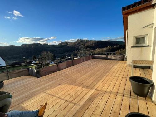 Apartment Eifelgluck with roof terrace Hotel in Vulkaneifel