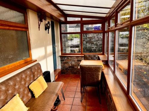 Squirrel Cottage Hotel in Stoke-on-Trent