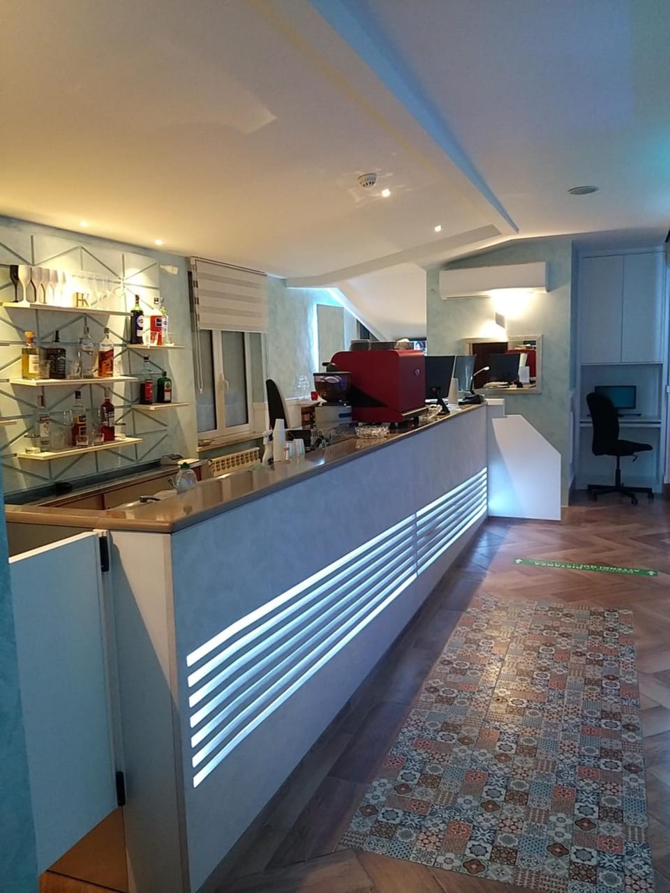 Hotel Kursaal Hotel in Naples
