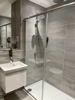 Royal Gardens Apartment 19 Hotel in Golf Road