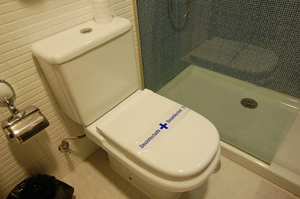 Hostal El 36 Hostel in Community of Madrid