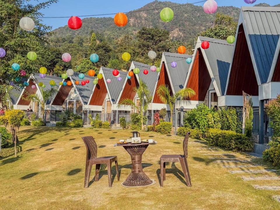 The Jungle Walker Resort Hotel in Uttarakhand