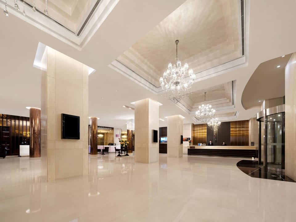 Grand Mercure Shanghai Hongqiao Hotel in Shanghai