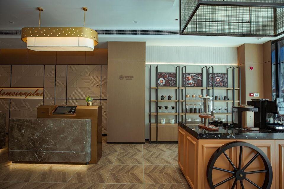 Home Inn Plus - Huangshan Shexian Huizhou Ancient City Hotel in Hangzhou