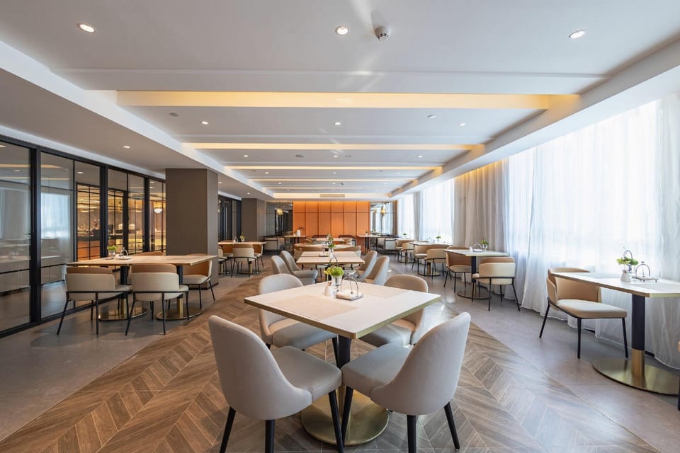 Home Inn Plus - Xiangshan Wanda Plaza Hotel in Zhejiang