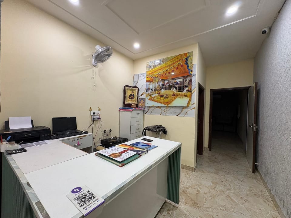 Hotel Bhandari - Amritsar Hotel in Punjab, India