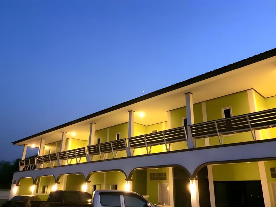 Saraburi Garden Resort Resort in Laos
