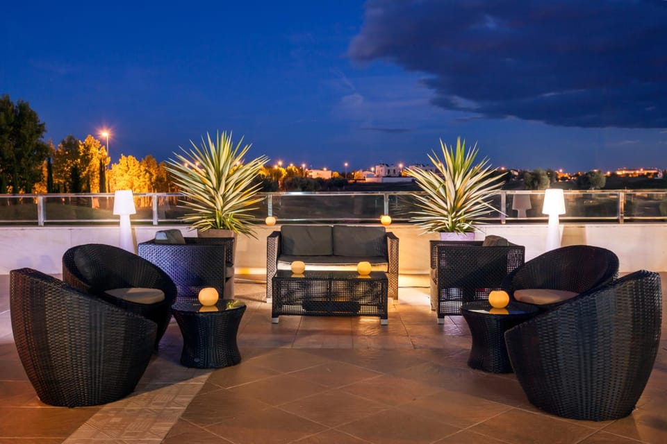 Bar/lounge