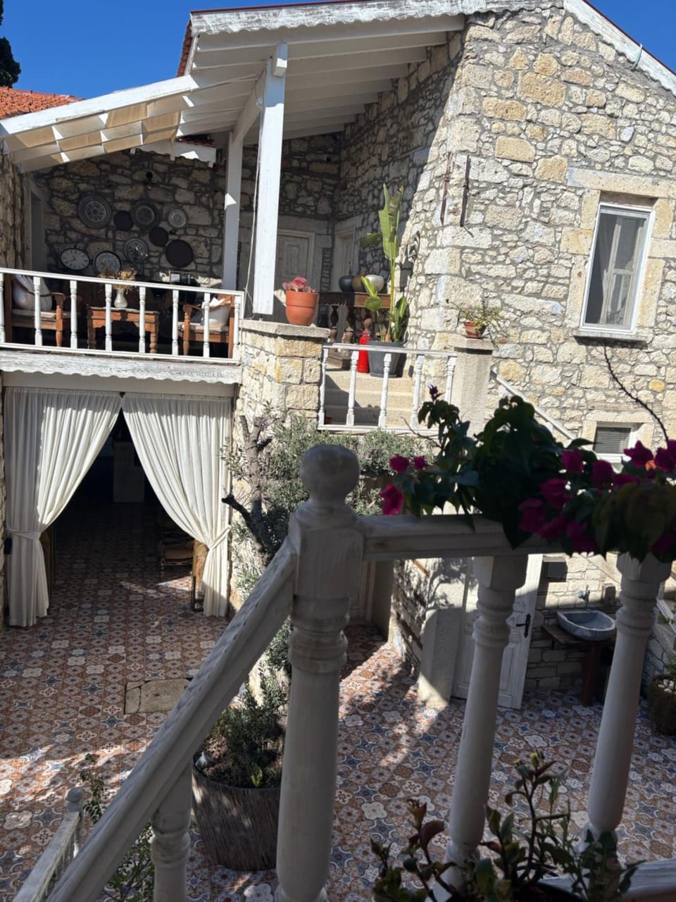 MorisiAvluAlacatı Hotel in Alaçatı