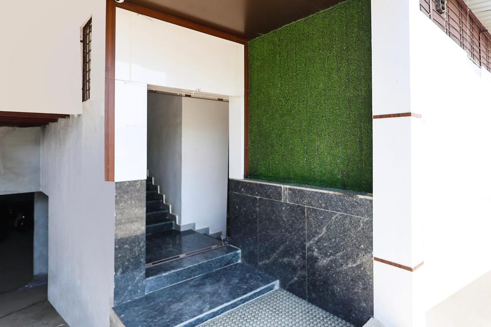 FabHotel AR Executive Hotel in Maharashtra