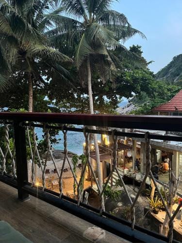 Mountain Reef Beach Resort Resort in Ko Tao