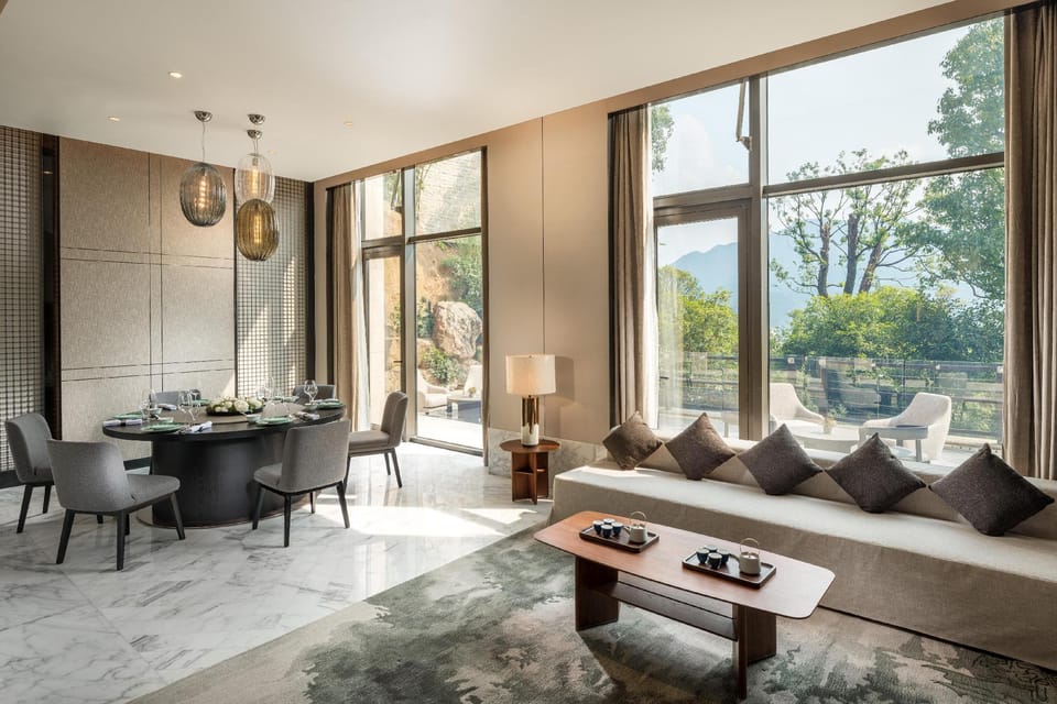 Conrad Hangzhou Tonglu Hotel in Hangzhou