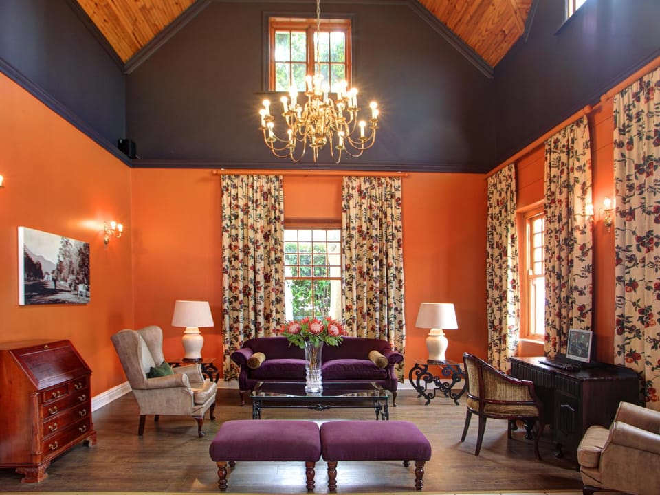 Hotel Outeniqua George Hotel in Western Cape