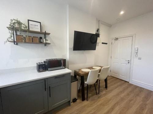 Fantastic 1-bed flat in the Heart of Clifton Hotel in Bristol