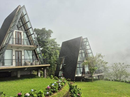 Tamblingan Village Hotel in Bali