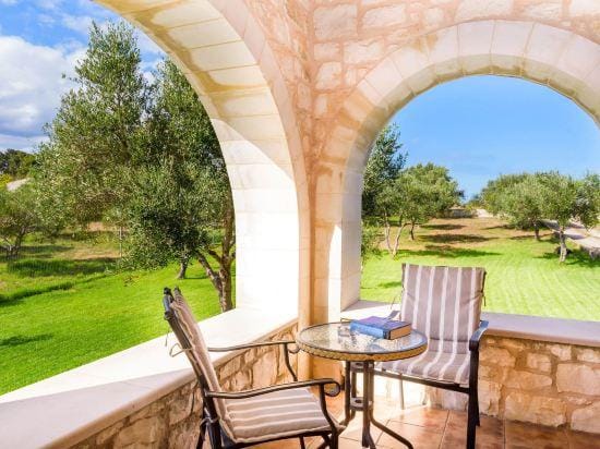 Villa Ostria Near Georgioupolis - 5Bd 4BA 10PL Hotel in Crete