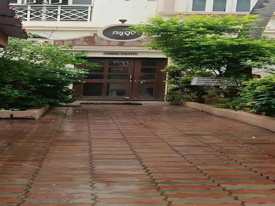 kRtAtithya 1 (B & B - a Bed and Breakfast) Hotel in Puri