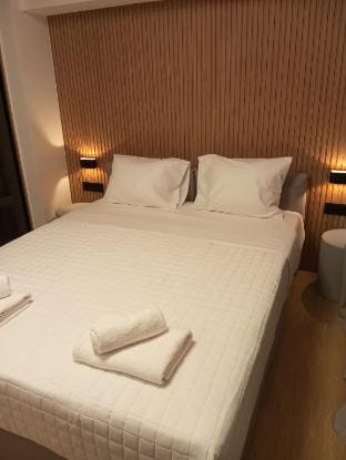 BlueMotion - TwinBedroomPortApartment N1 Hotel in Pireas