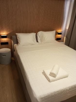 BlueMotion - TwinBedroomPortApartment N1 Hotel in Pireas