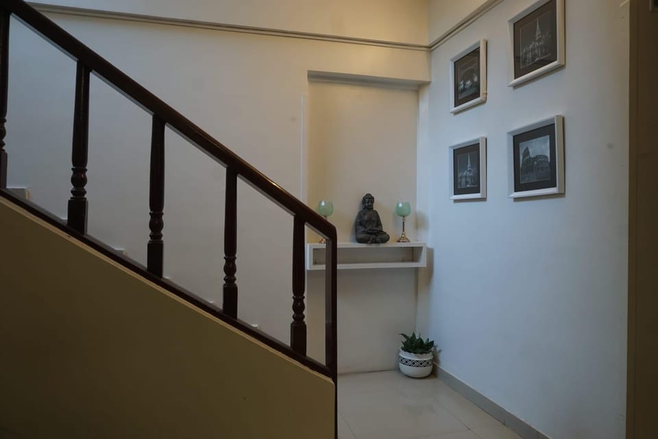 Hotel Iris  Hotel in Pune