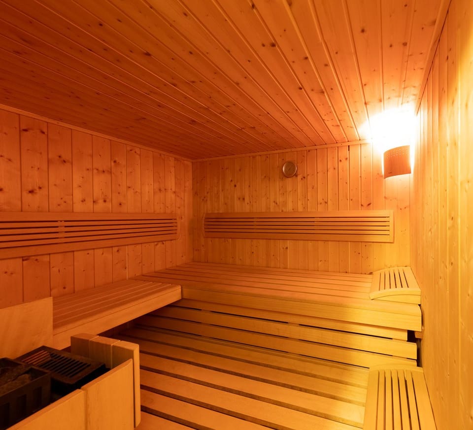 Savoy Morzine Hotel in Montriond