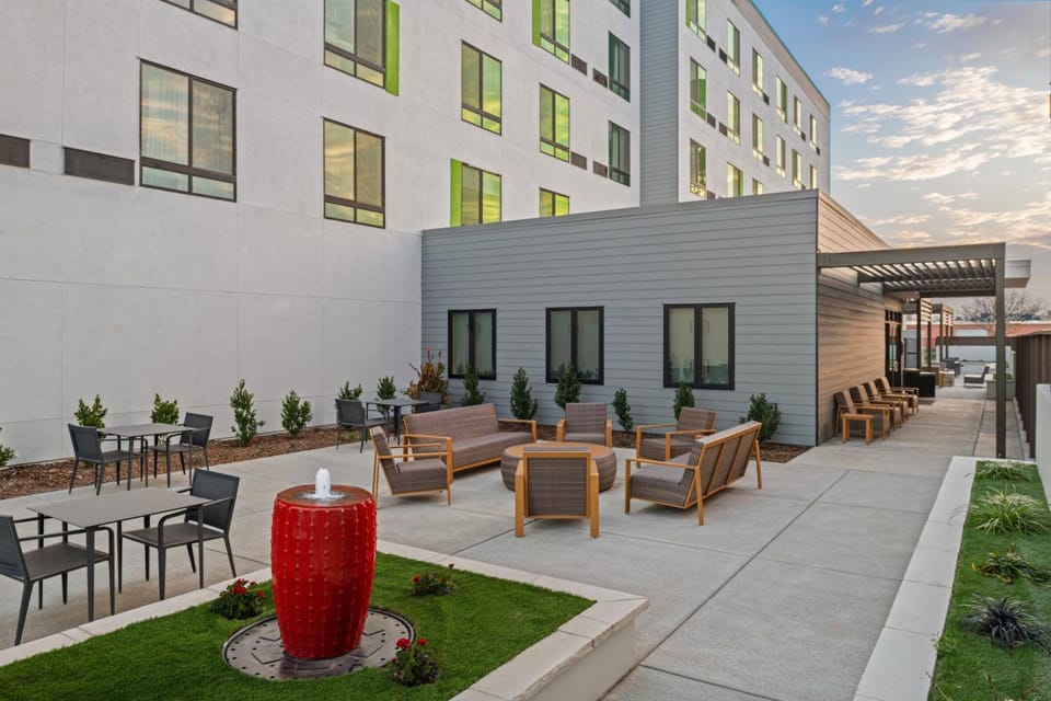Courtyard by Marriott Woodland Hotel in Woodland