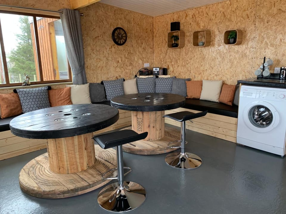 AC/DC Glamping Lodge in Scotland