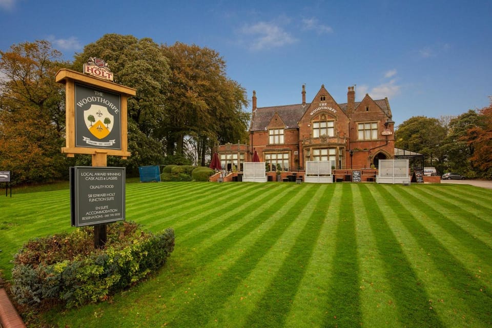 Woodthorpe Hotel Hotel in Prestwich