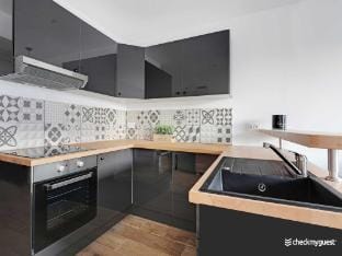 Cosy apartment - 1BR4P - Levallois-Perret Hotel in Levallois-Perret