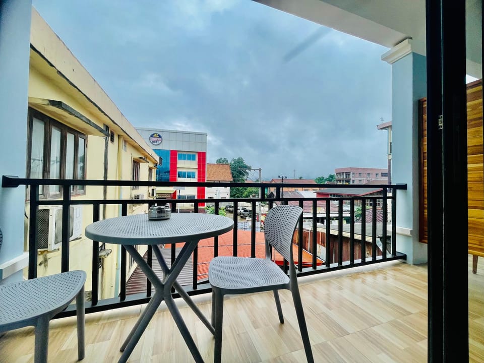 AVENUE HOTEL Hotel in Vang Vieng