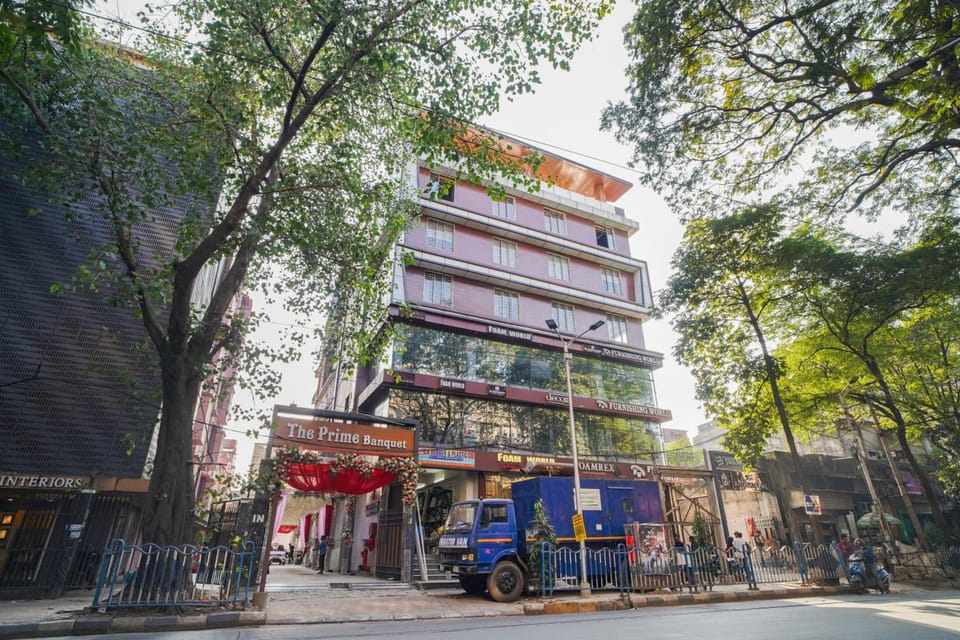 S.G.International Hotel in Kolkata