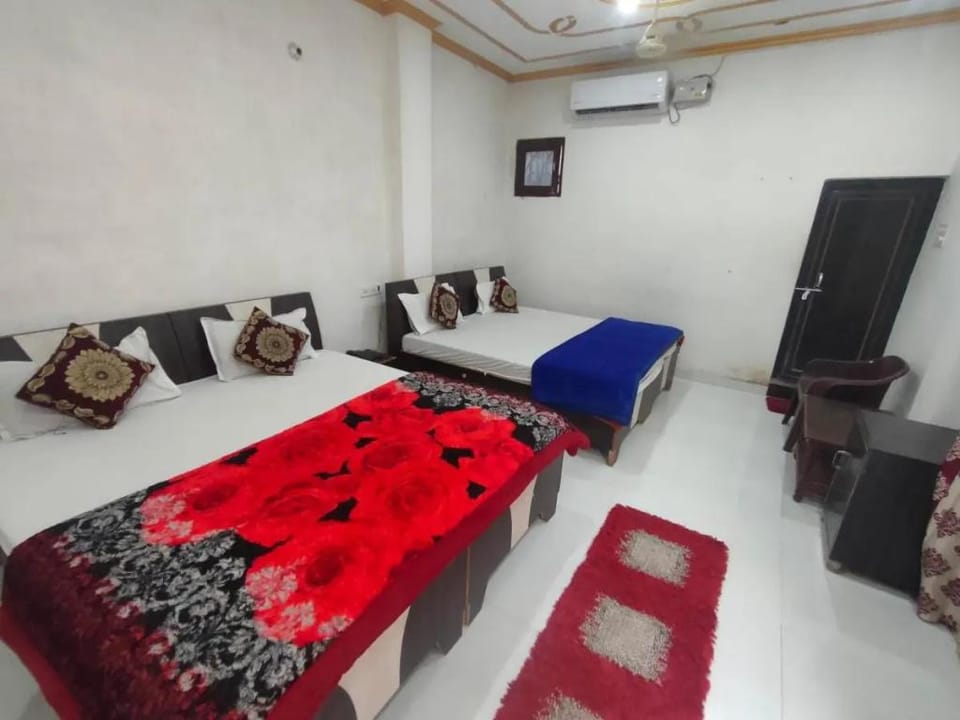New Ashiyana Palace  Hotel in Varanasi