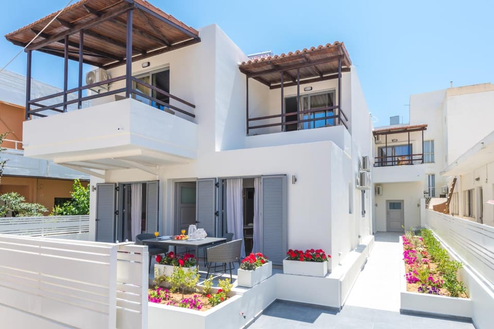Rotunda Suites Hotel in Crete