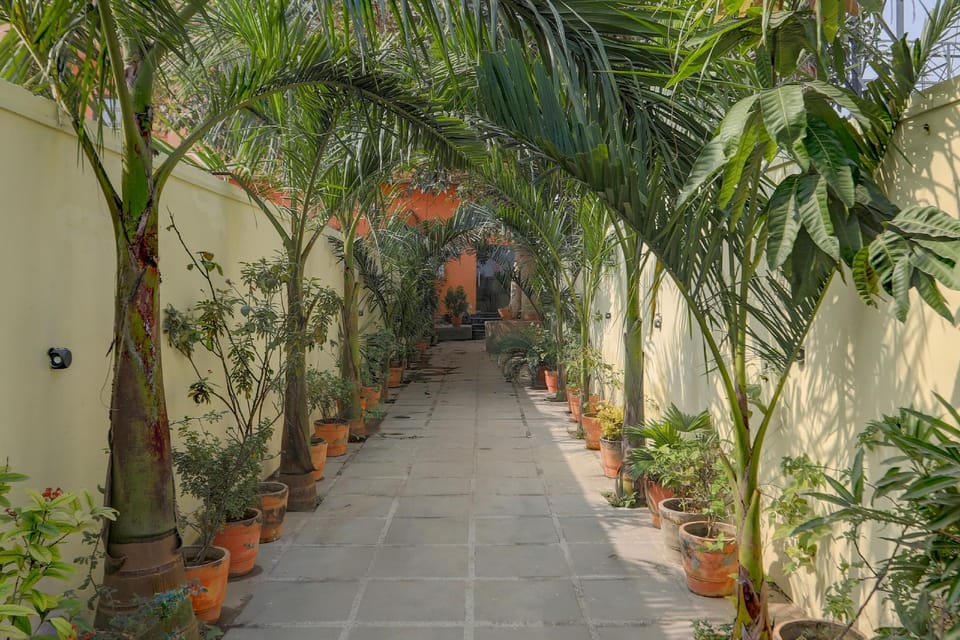 Hotel O by OYO Shree Paying Guest House Hotel in Varanasi