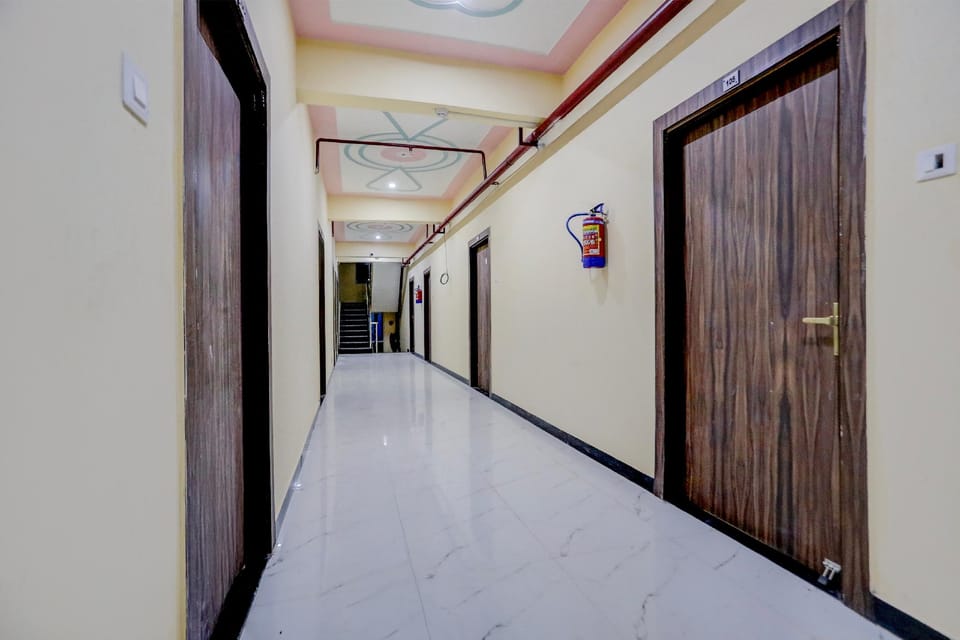 Hotel O by OYO SGD Lawn And Hotel Hotel in Varanasi