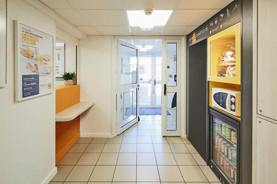 Kyriad Direct Annemasse - Genève Hotel in Annemasse